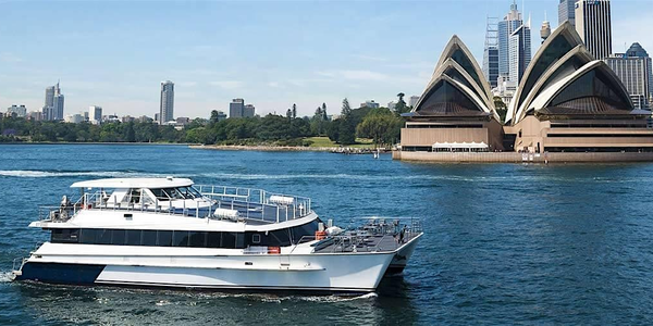 KEVIN BORICH EXPRESS SYDNEY HARBOUR CRUISE & Smorgasbord Cuisine Inclusive
