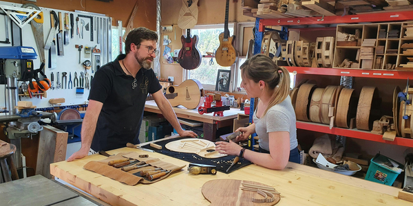 Build A Guitar For Beginners