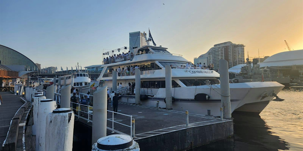 Hola Primavera! Latin Cruise - Sabor y Flow ( SYD )