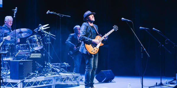 Eric Clapton's Unplugged & Hits - Matt Arthur & The Lazybones